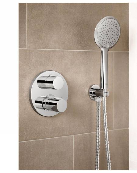 Thermostatic faucet by Roca