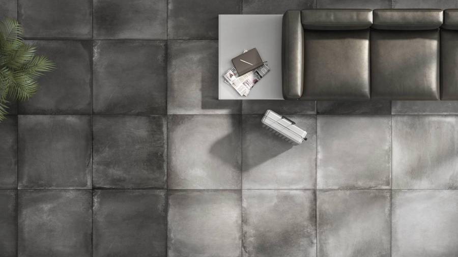 Bathroom with Derby tiles in dark colours