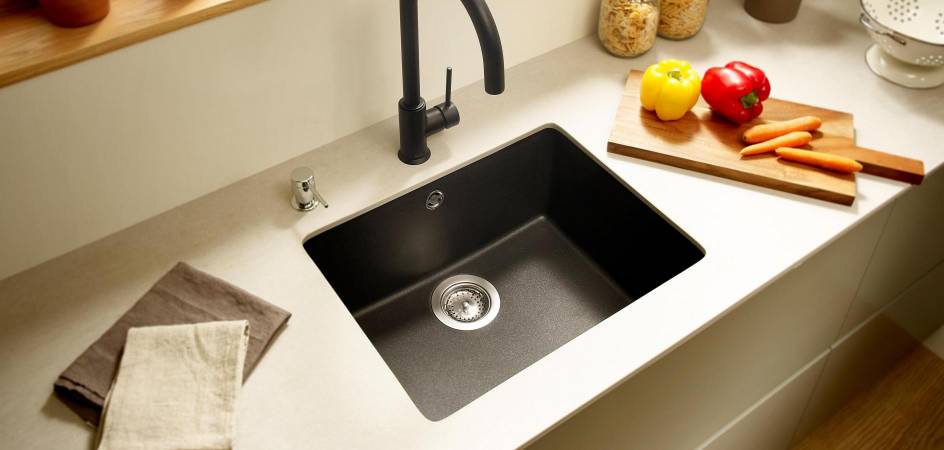 KITCHEN SINKS RESISTANCE