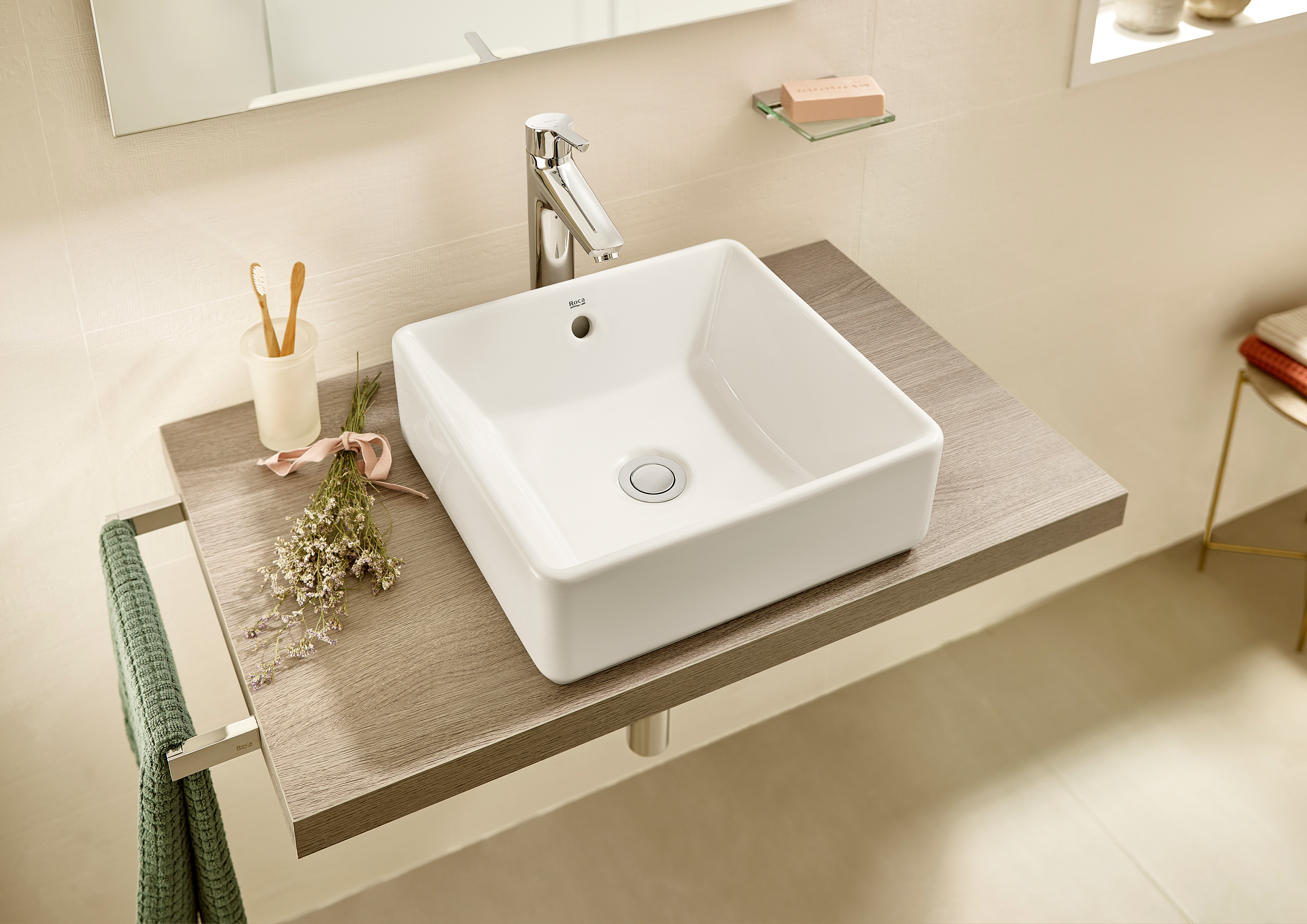 Over countertop basin choose the right shape Roca Life