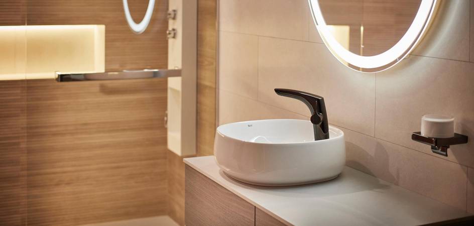 SINGLE-LEVER BASIN FAUCETS