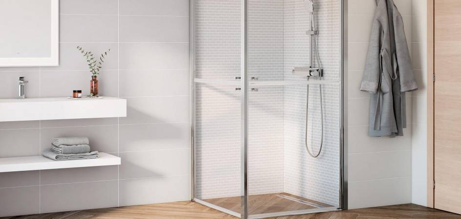 SHOWER ENCLOSURES FOR MAXIMUM ACCESSIBILITY