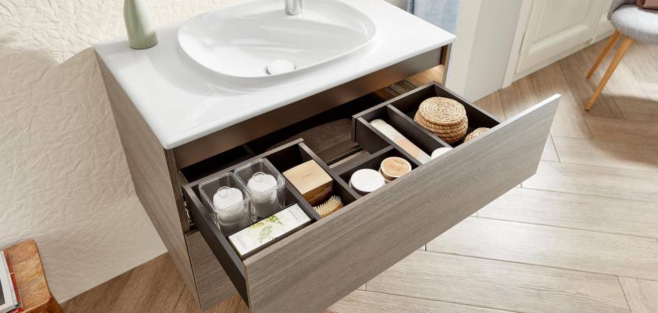 BATHROOM FURNITURE - ROCA