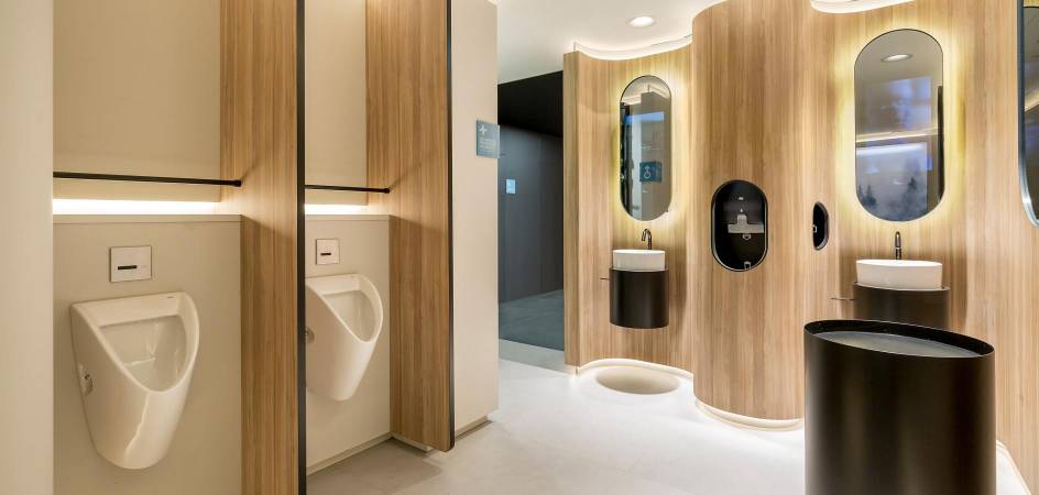 ONE HUNDRED restrooms: innovation, safety and hygiene in public toilets